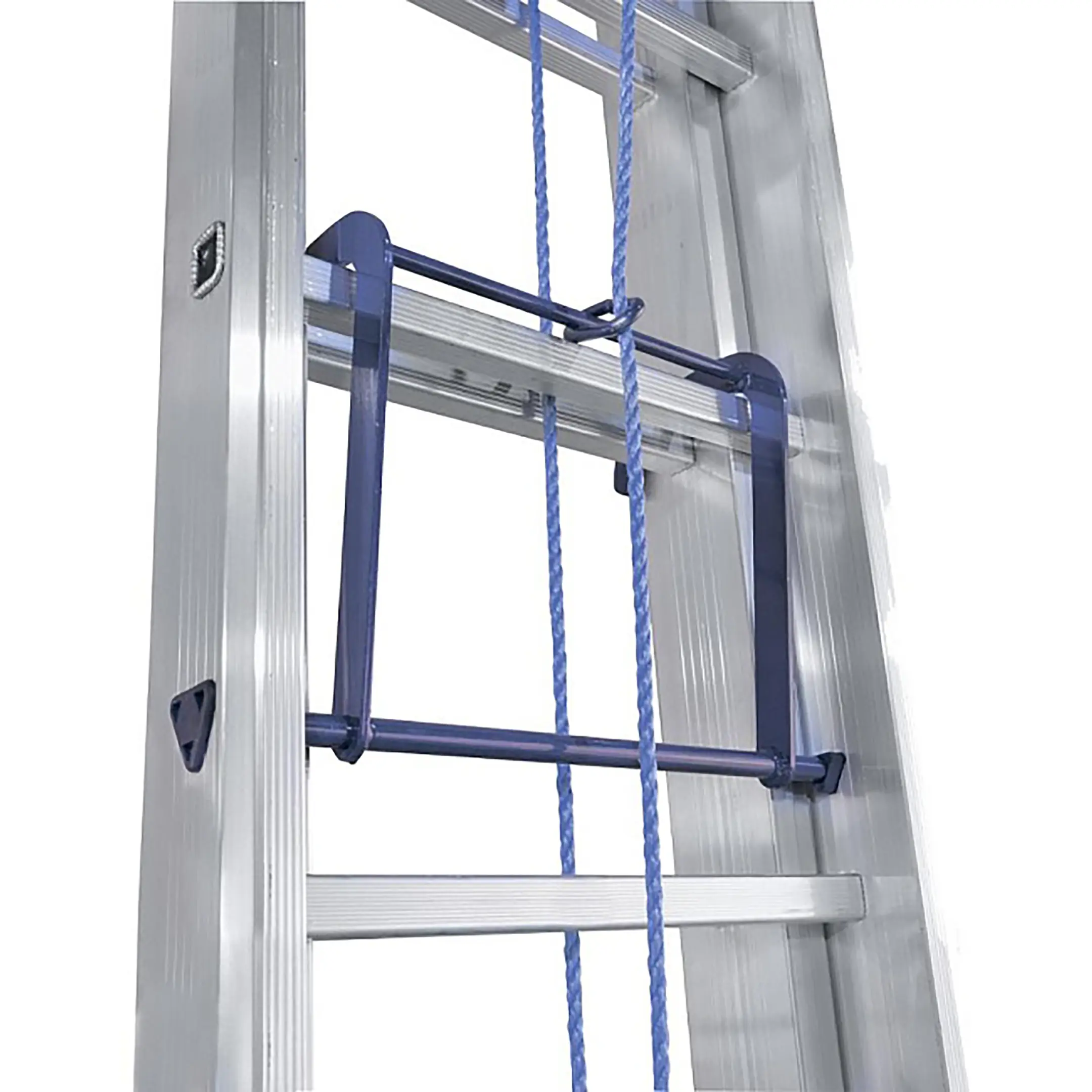 Лестница трехсекционная алюминиевая выдвижная с тросом Alumet 3х21 арт. 3321